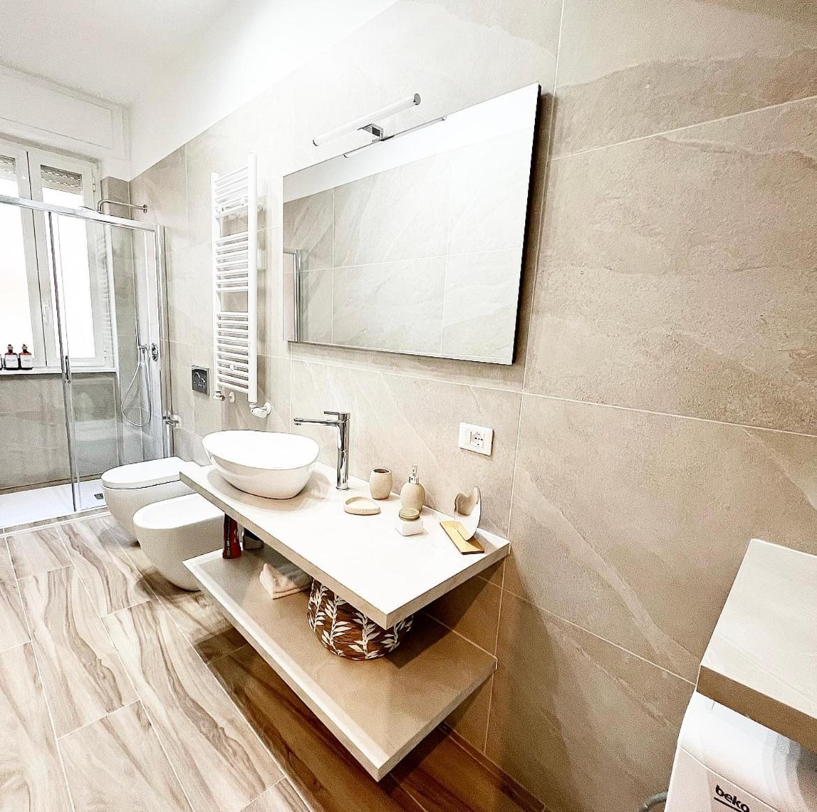 Lawyer House Apartment *